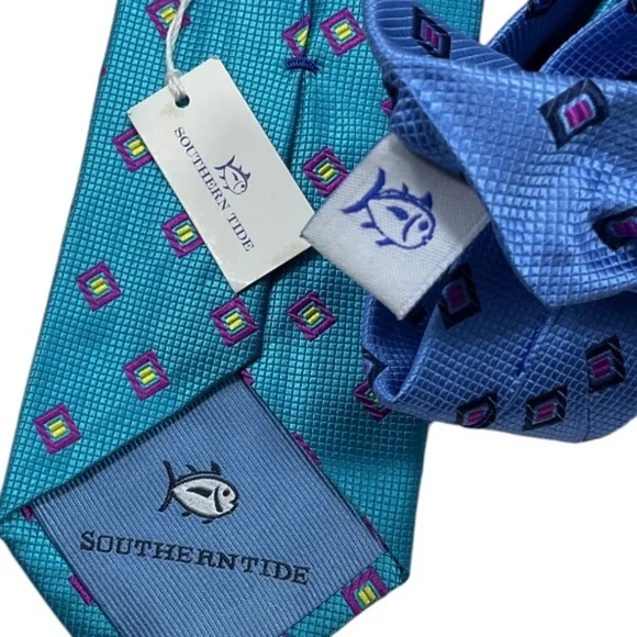🆕SOUTHERN TIDE Blue Geometric Silk DESIGNER Tie - Picture 4 of 5